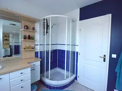 Maison, 230 m²