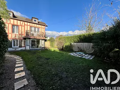 Maison, 109 m²