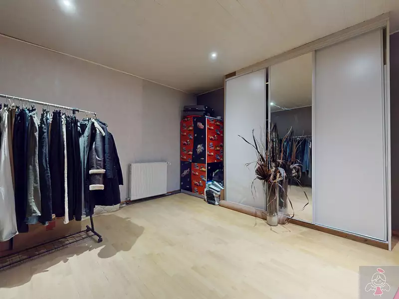 Maison, 191 m²
