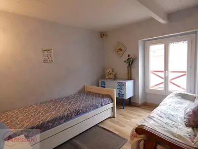 Maison, 180 m²