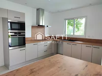 Maison, 114 m²