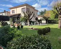 Maison, 169 m²