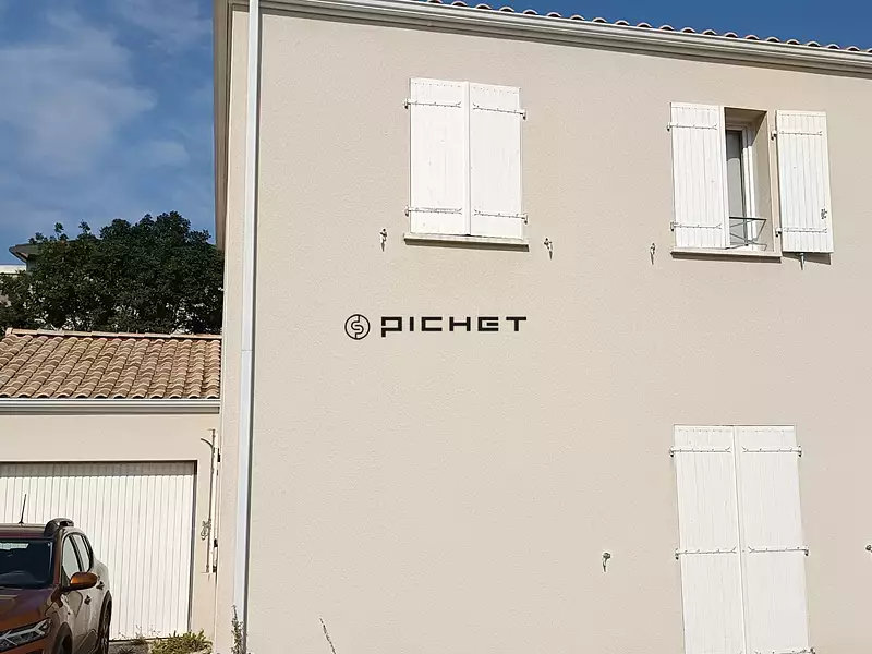Maison, 93 m²