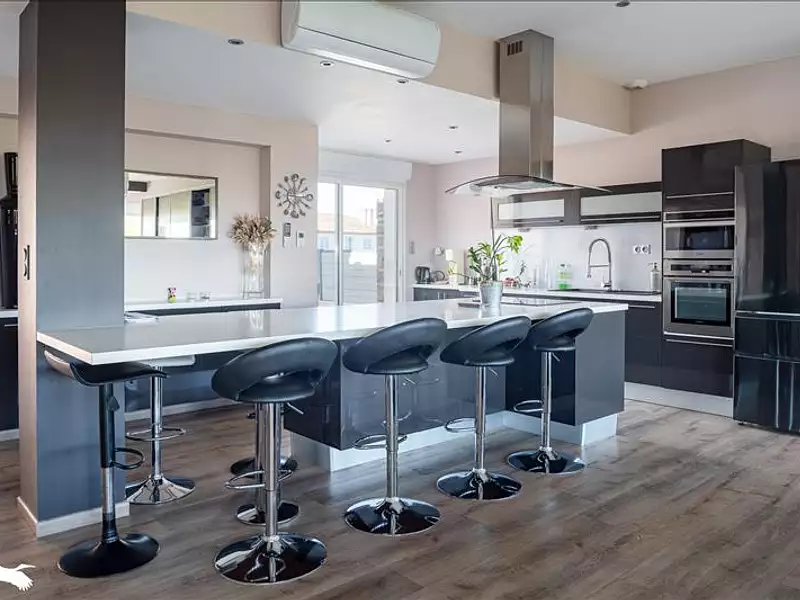 Appartement, 166 m²