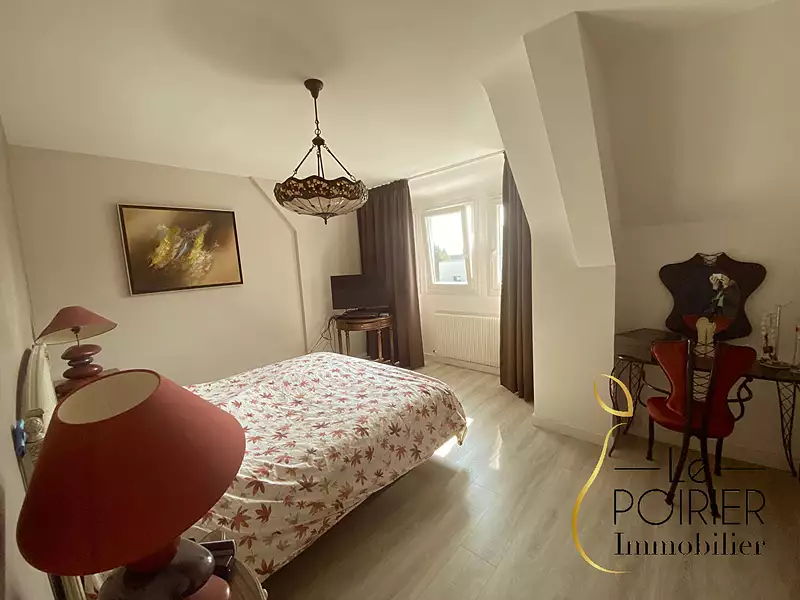 Maison, 218 m²