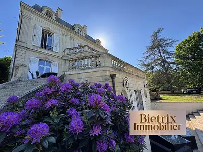 Maison, 365 m²