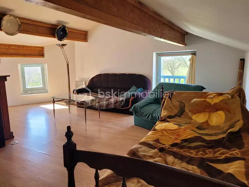 Maison, 245 m²