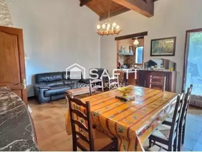 Maison, 84 m²