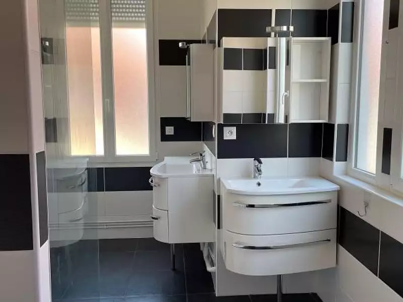 Maison, 212 m²