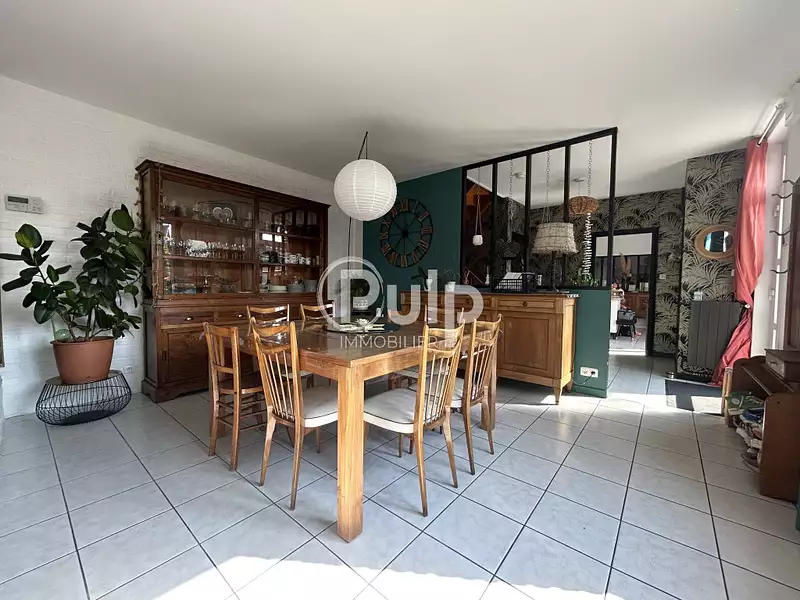 Maison, 141 m²