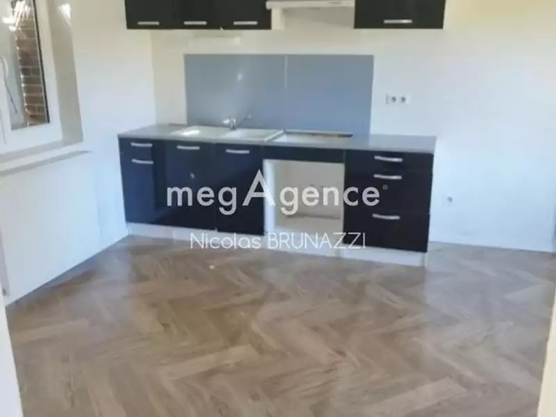 Maison, 111 m²