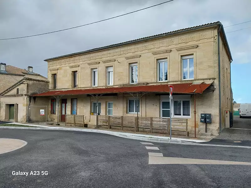 Maison, 389 m²