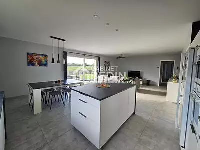 Maison, 117,3 m²