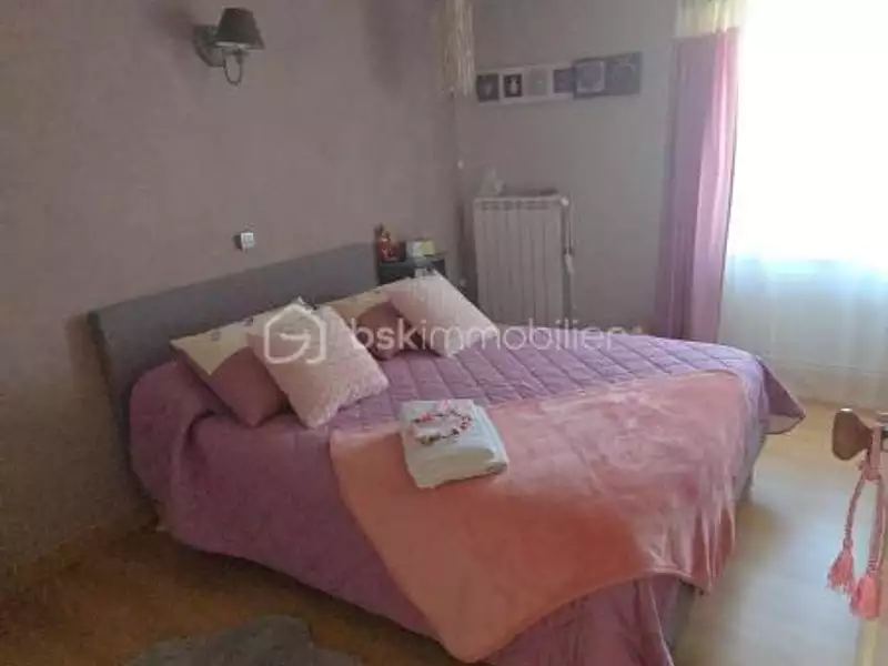 Maison, 94 m²