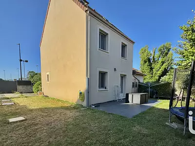Maison, 93 m²
