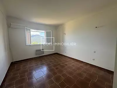 Maison, 258,55 m²