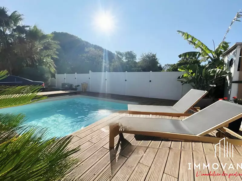 Maison, 183,12 m²