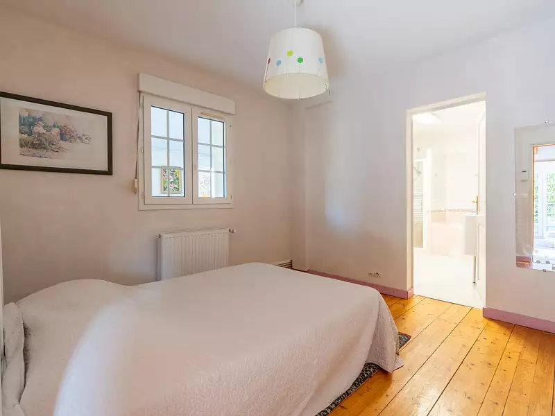 Maison, 195 m²