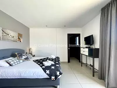 Maison, 210 m²