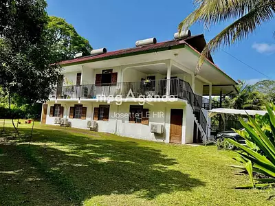 Immeuble, 254 m²