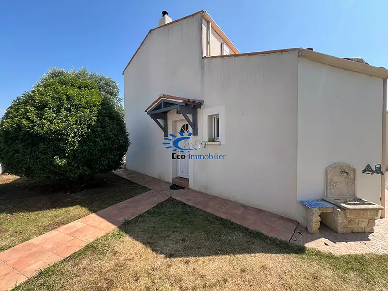 Maison, 114 m²