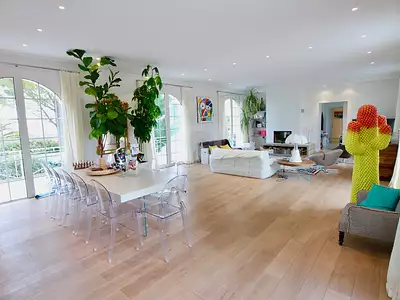 Maison, 380 m²
