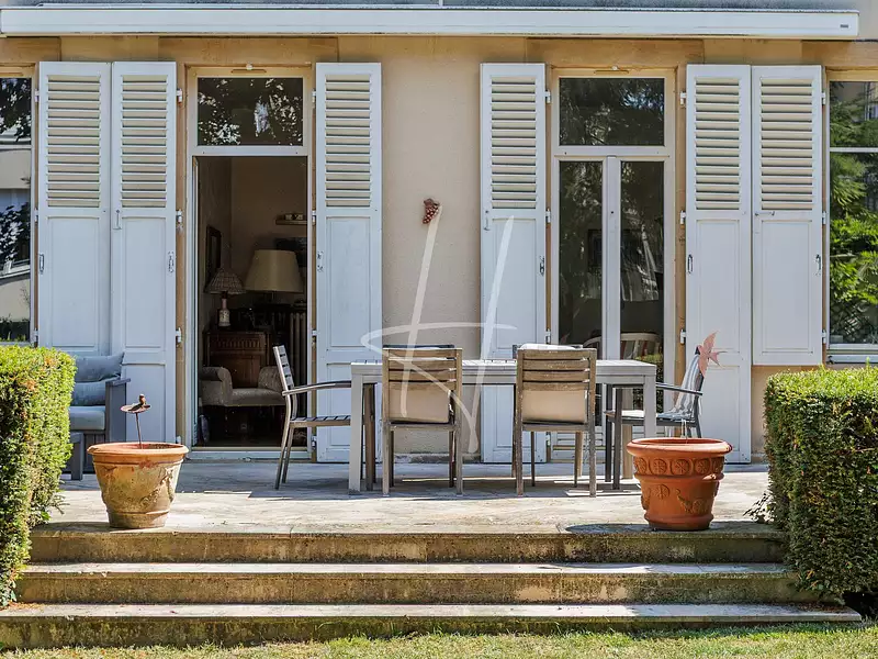 Maison, 210 m²