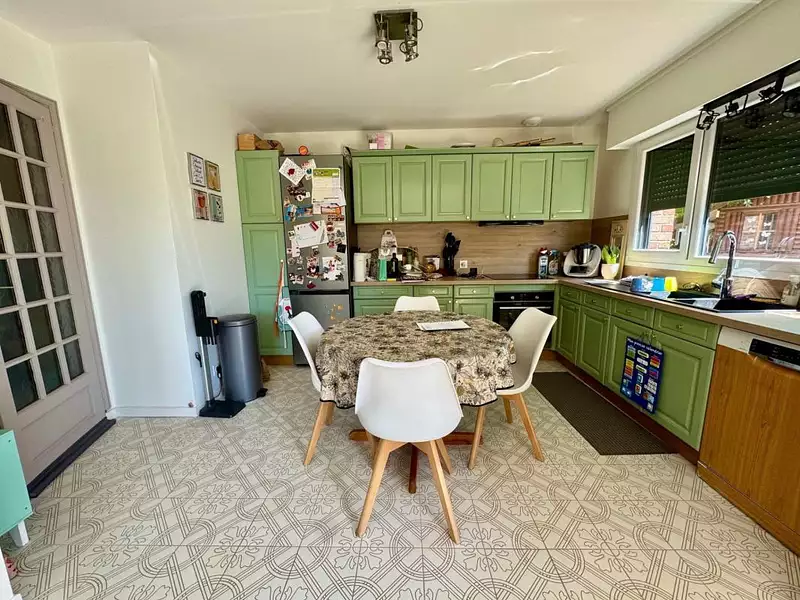 Maison, 114 m²