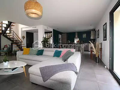 Maison, 144 m²