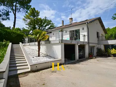 Maison, 265 m²