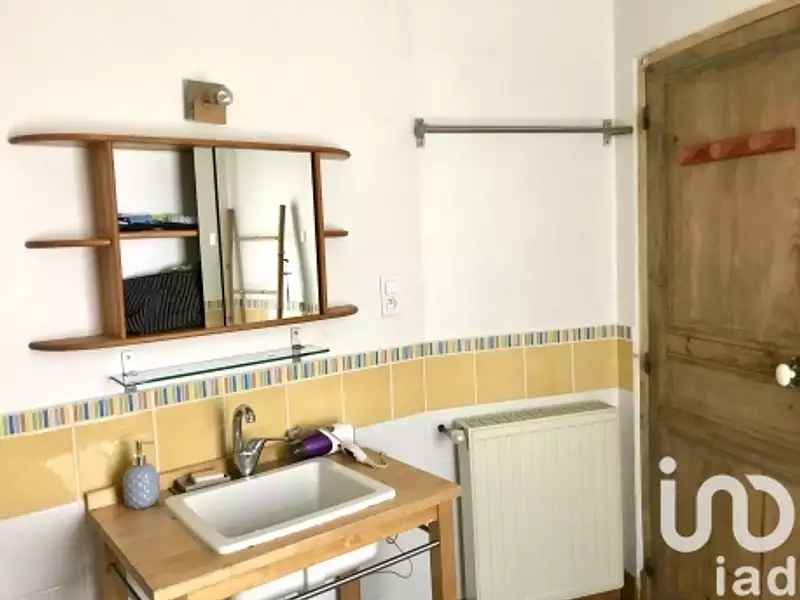 Maison, 240 m²