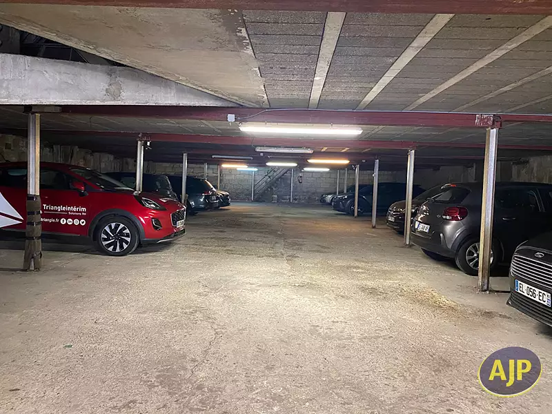 Parking, 15 m²