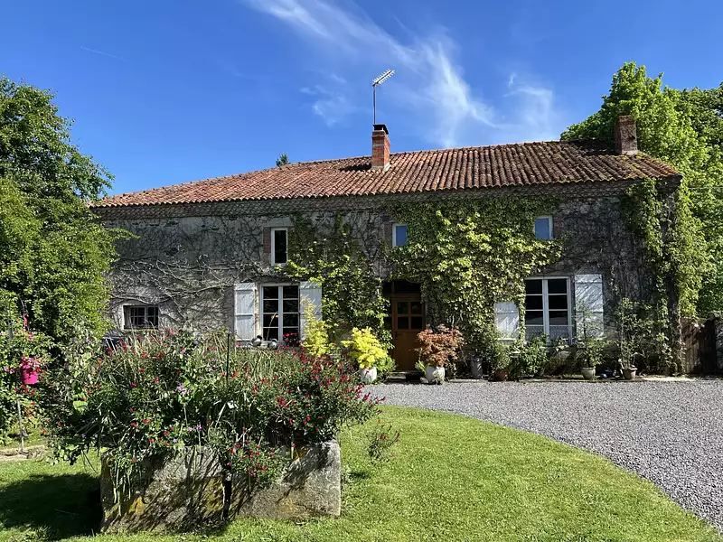Maison, 530 m²