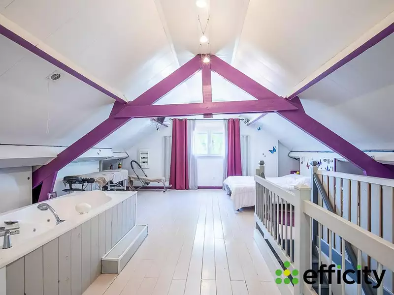 Maison, 246 m²