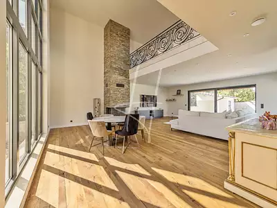 Maison, 274 m²