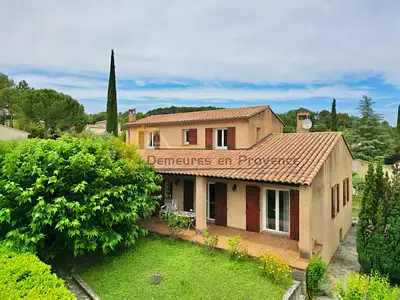 Maison, 143 m²