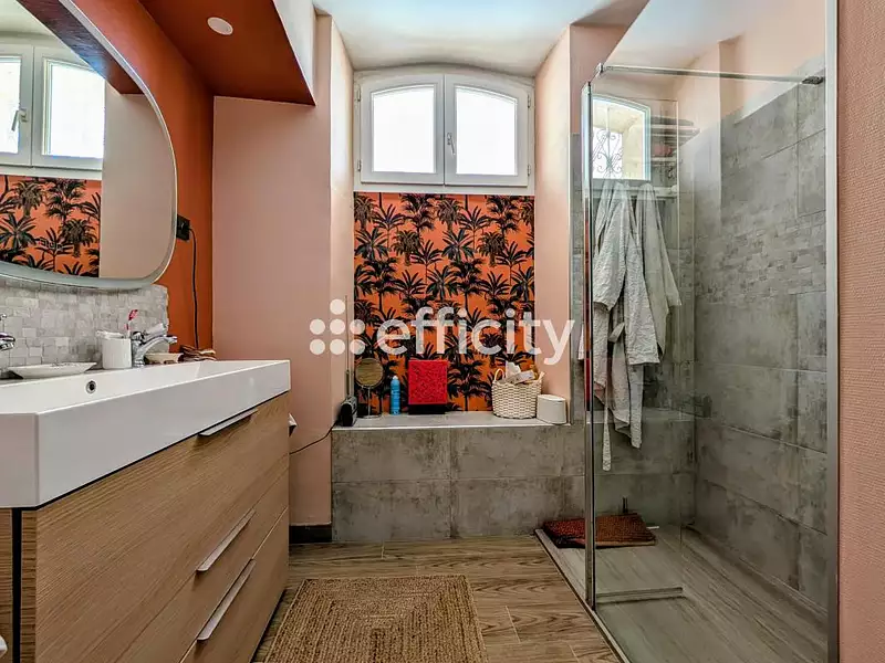 Maison, 175 m²