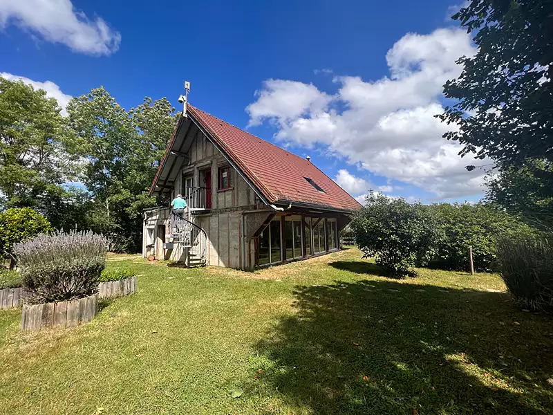 Maison, 388,53 m²