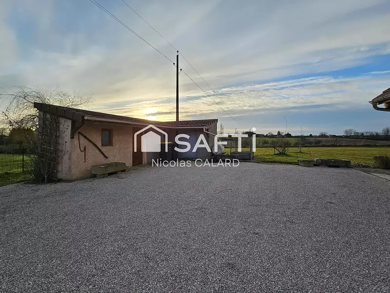 Maison, 77 m²