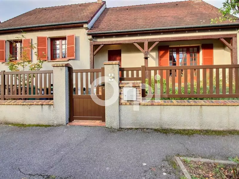 Maison, 141 m²