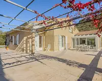 Maison, 166 m²