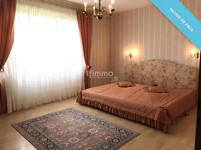 Maison, 159 m²