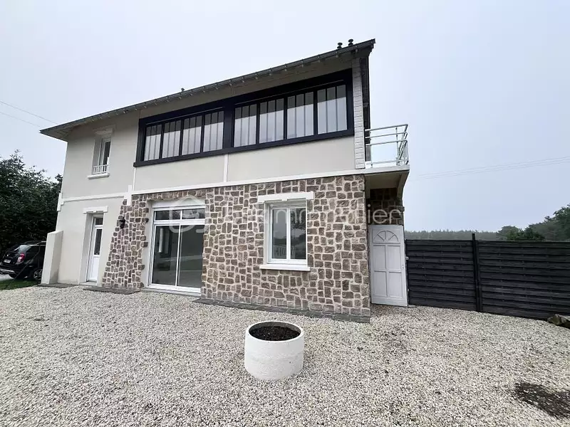 Maison, 122 m²