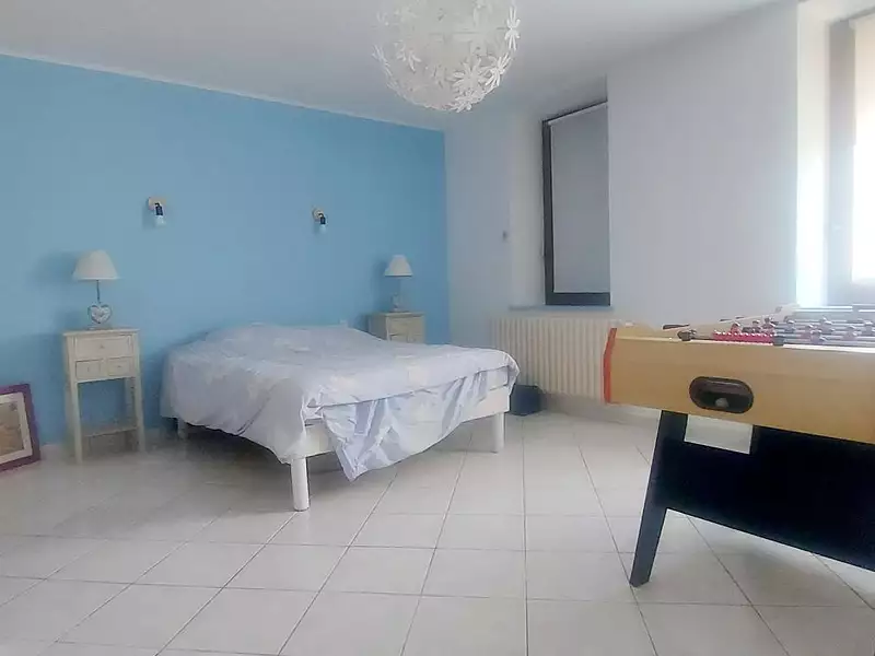 Maison, 260 m²