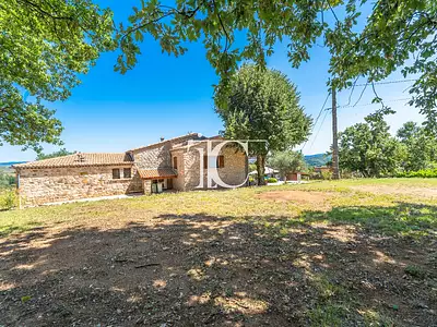 Maison, 166 m²