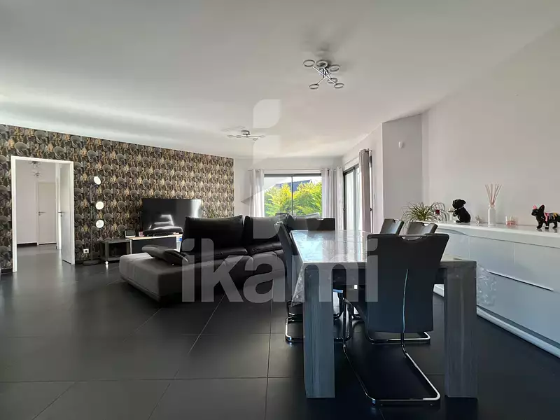 Maison, 155 m²