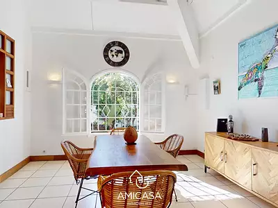 Maison, 165 m²