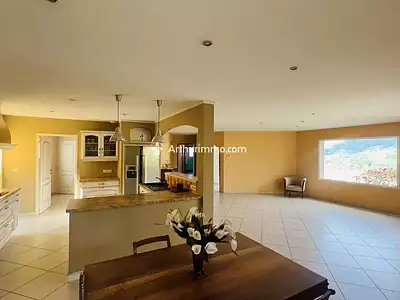 Maison, 155,35 m²