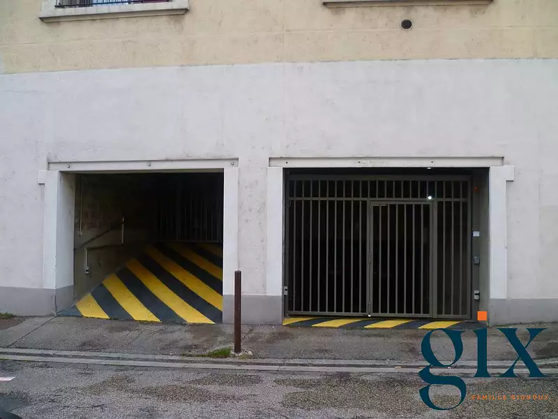 Parking, 30 m²