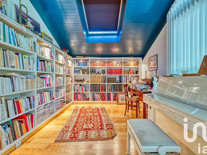Maison, 220 m²